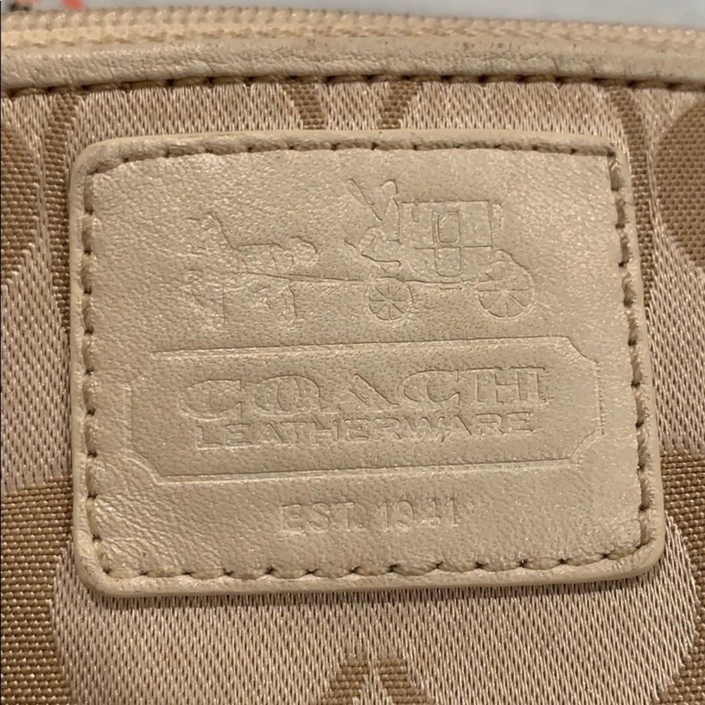 COACH off white wristlet with silver hardware - Picture 7 of 8